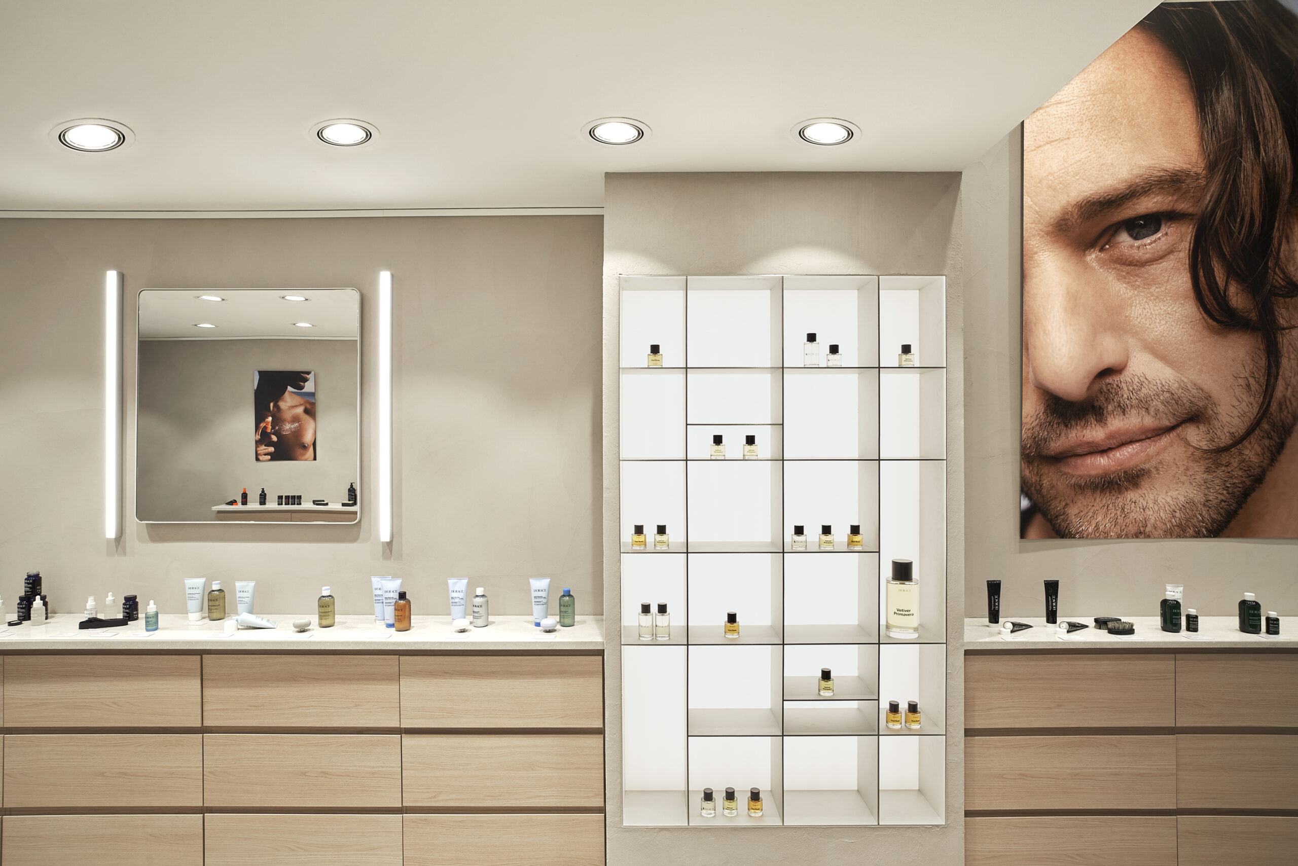 Cosmetic shop presentation island furniture by Horace
